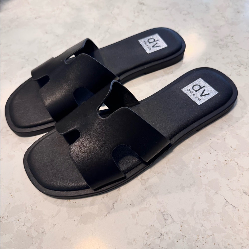 DV by Dolce Vita Black Slide Sandals